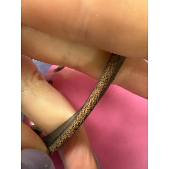 Mexico hand made leather crossbody mini purse
Great condition - Picture 5 of 10